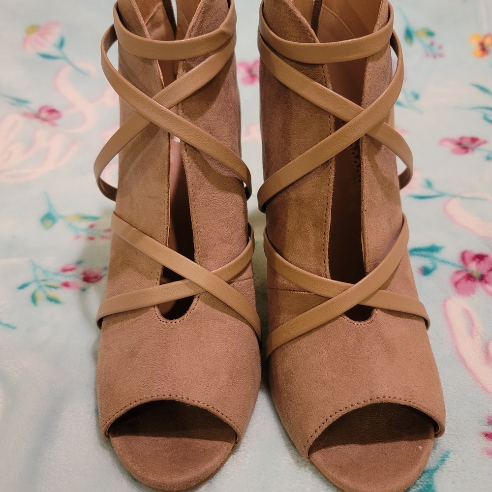 DSW Journee Samara Bootie